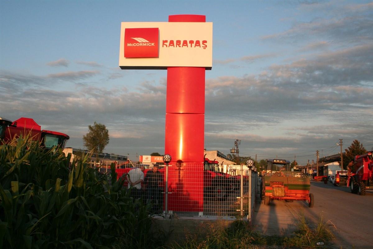 1074-karatas-aluminyum-isikli-totem-tabela-302