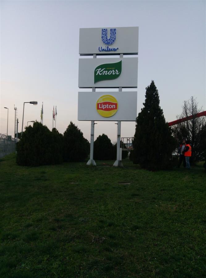 1233-unilever-besan-totem-tabela-281