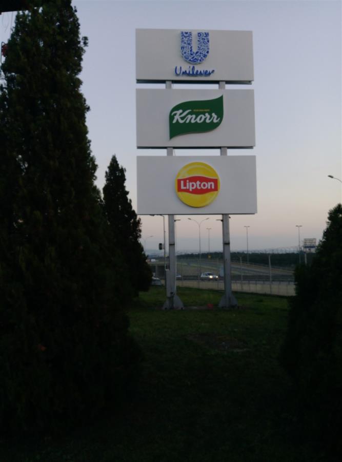 1235-unilever-besan-totem-tabela-547