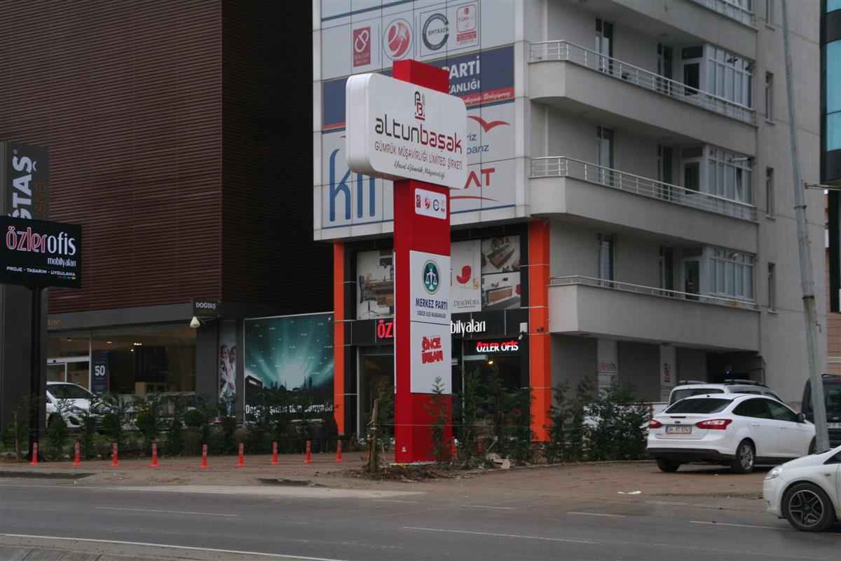 1238-isikli-dekupe-aluminyum-totem-pilon-tabela-900