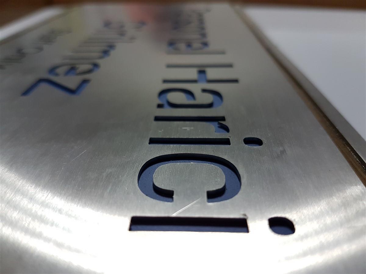 1330-fesa-hotel-ahsap-uzeri-krom-kesim-973