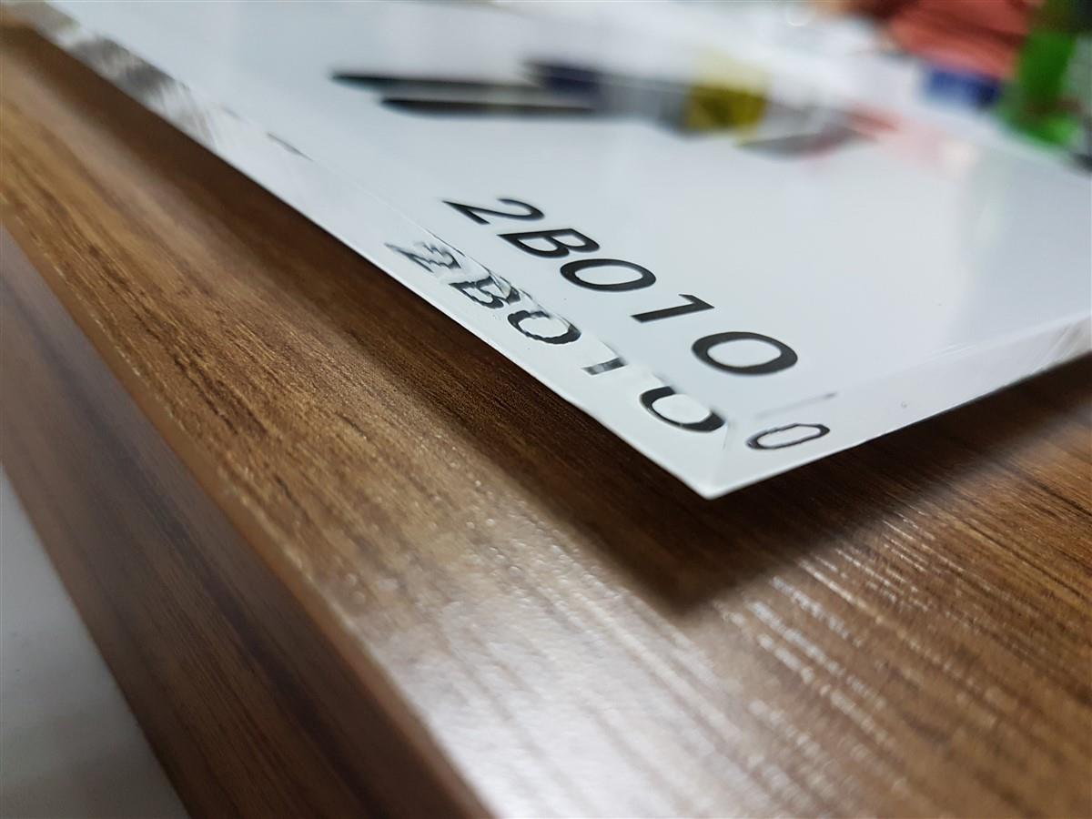 1344-pilkeksi-ofis-kapi-isimligi-ters-uv-baski-880