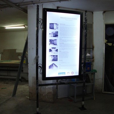 1460-ayakli-dis-mekan-yonlendirme-tabelalari-346