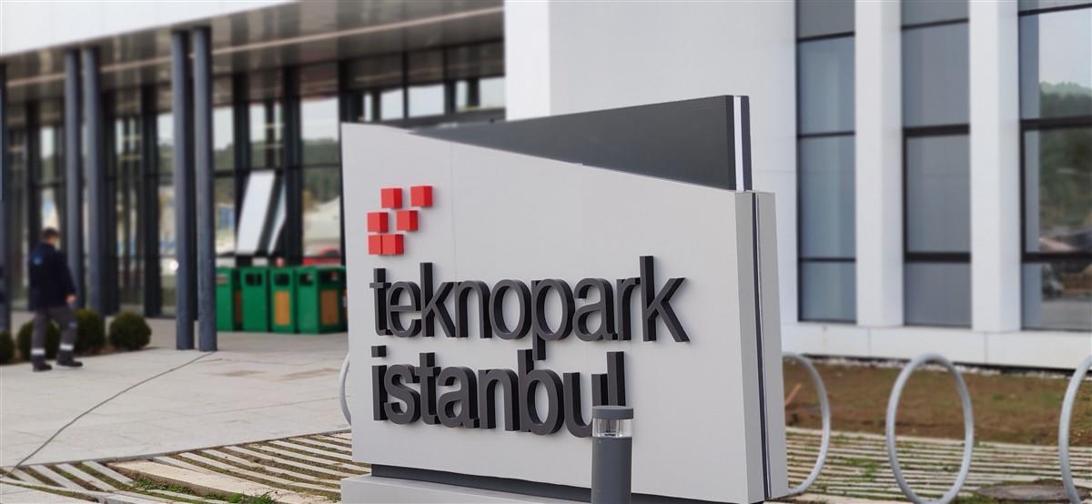 1476-teknopark-istanbul-pilon-tabela-471
