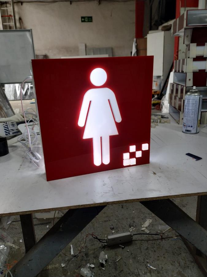 1695-teknopark-istanbul-isikli-pleksi-isimlik-804