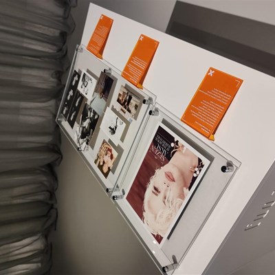 1859-seffaf-renkli-tanitim-pleksi-calismasi-555