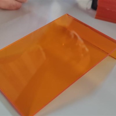 1860-seffaf-renkli-tanitim-pleksi-calismasi-947