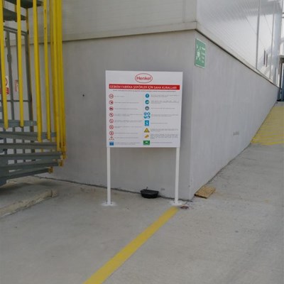 1877-henkel-saha-ici-genel-yonlendirme-tabelasi-774