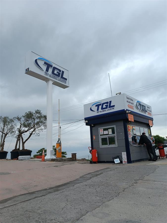 2120-tgl-lojistik-boru-uzeri-isikli-kutu-harf-totem-tabela-297