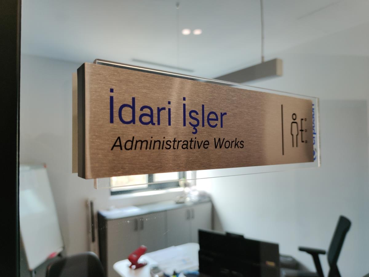 2261-erpasan-satineli-aluminyum-yonlendirme-692