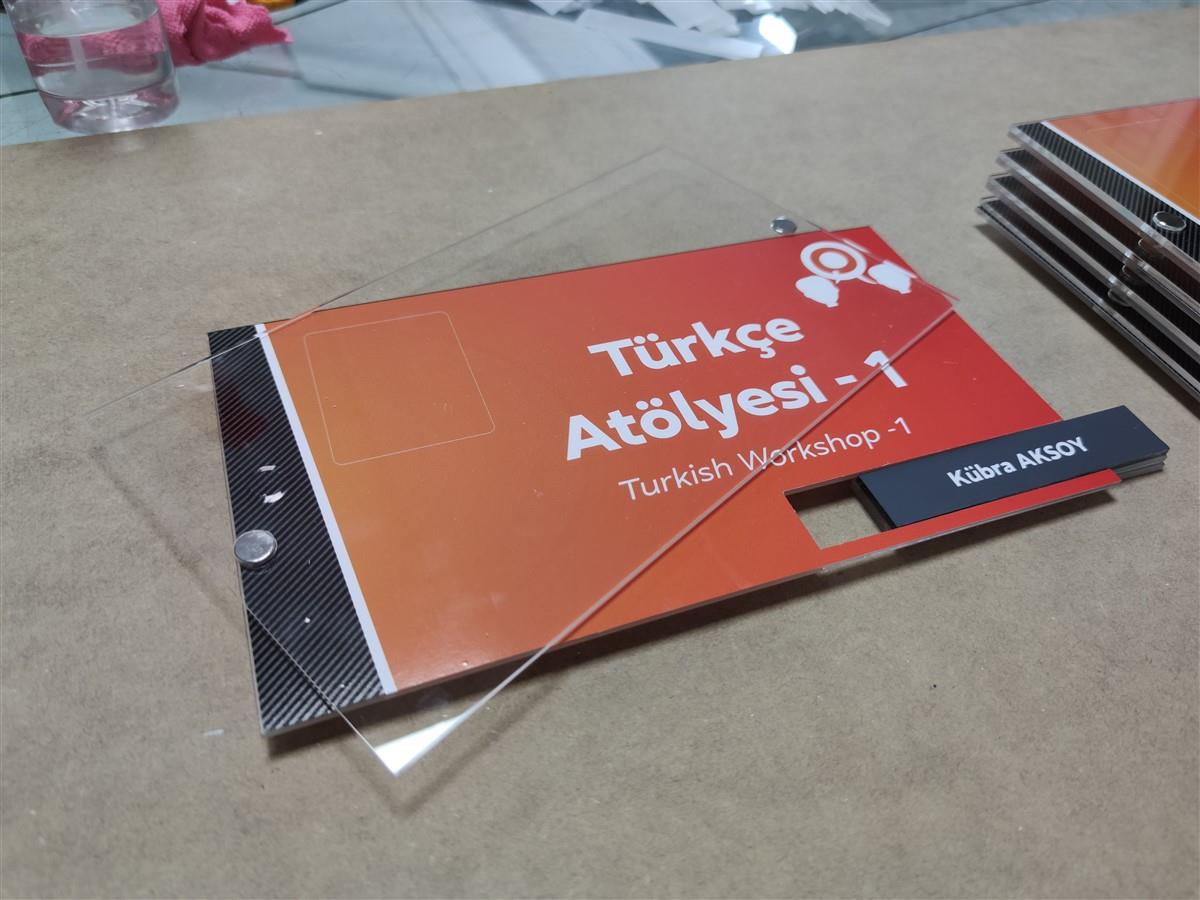 2402-pileksi-manyetik-ofis-kapi-isimligi-775