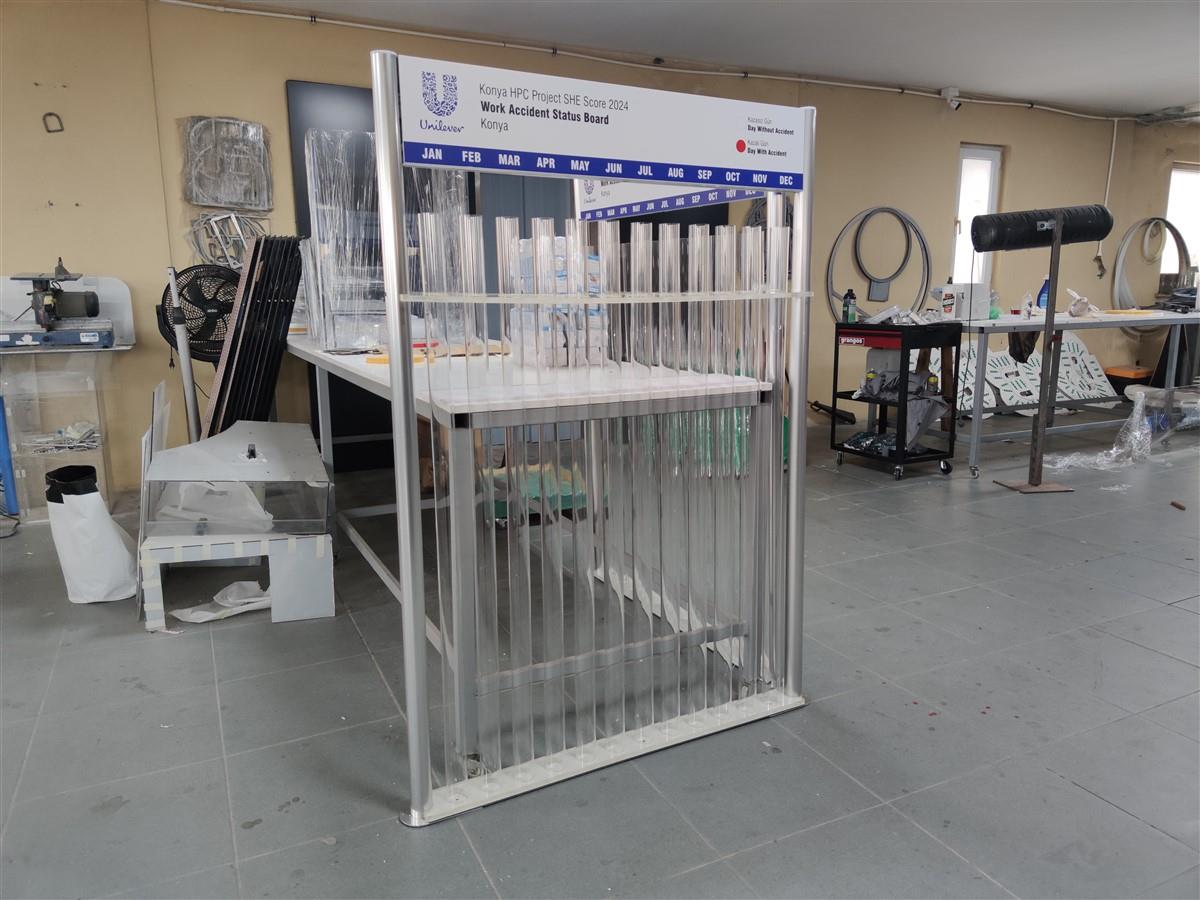 2412-is-sagligi-ve-guvenligi-kazasiz-gun-panosu-296