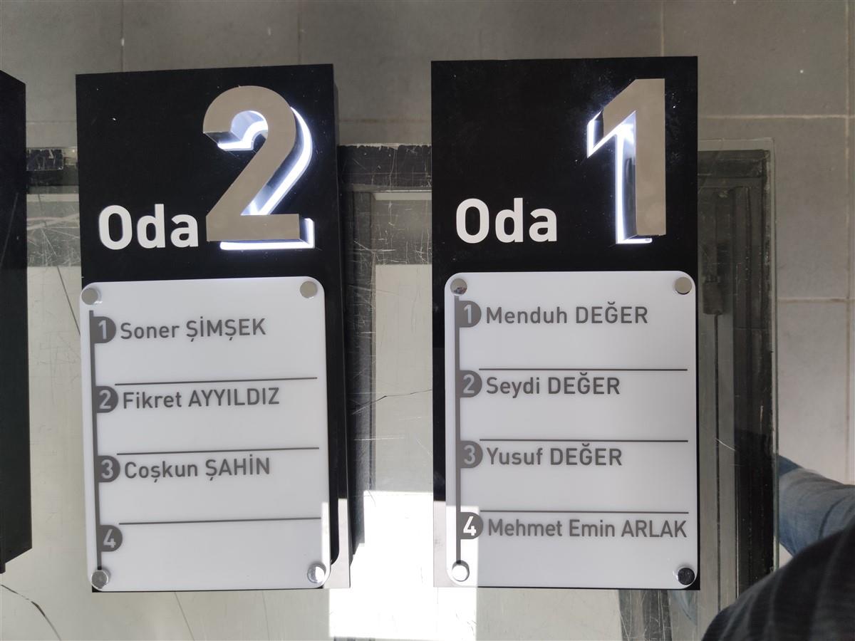 2433-pleksi-isikli-kapi-oda-isimligi-59