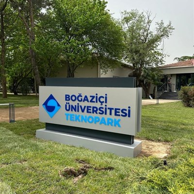 2518-bogazici-universitesi-pilon-tabela-656